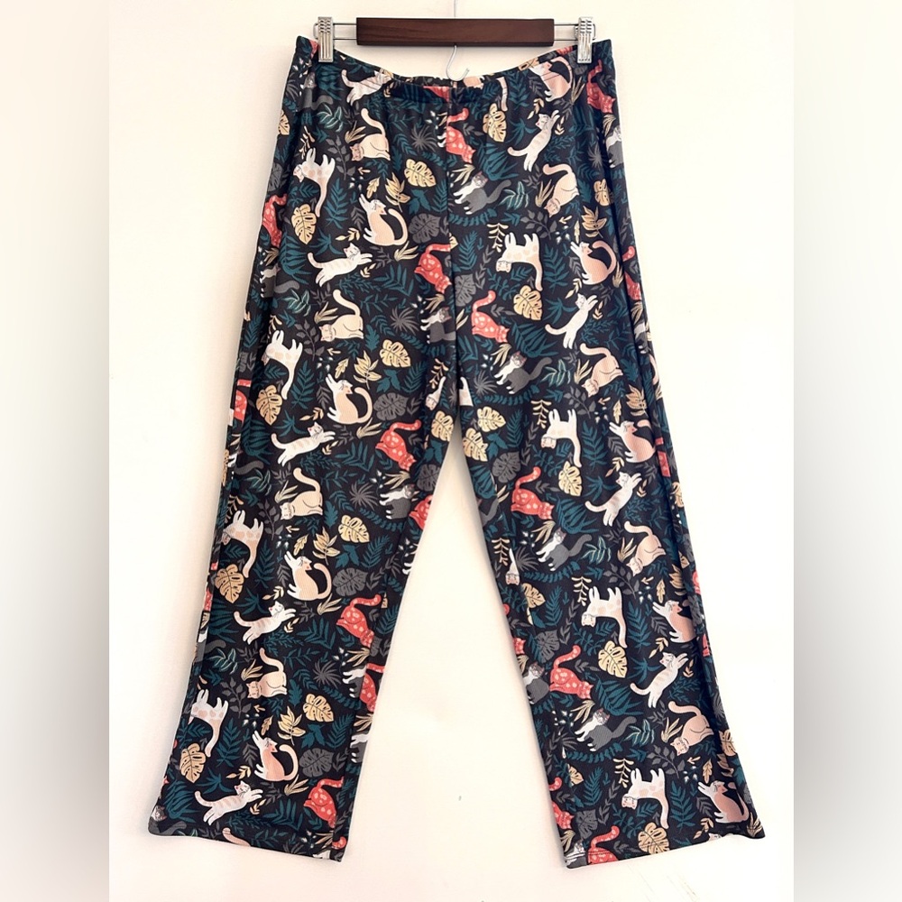 PJ Couture Womens Large Cat Print Pajama Set Button Down Cozy Lounge - Picture 9 of 10